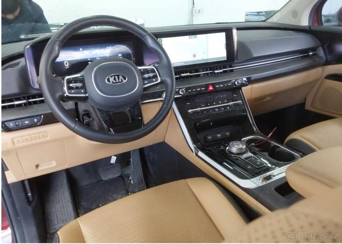 Kia Carnival 2.2- VŮZ NA CESTĚ - 2