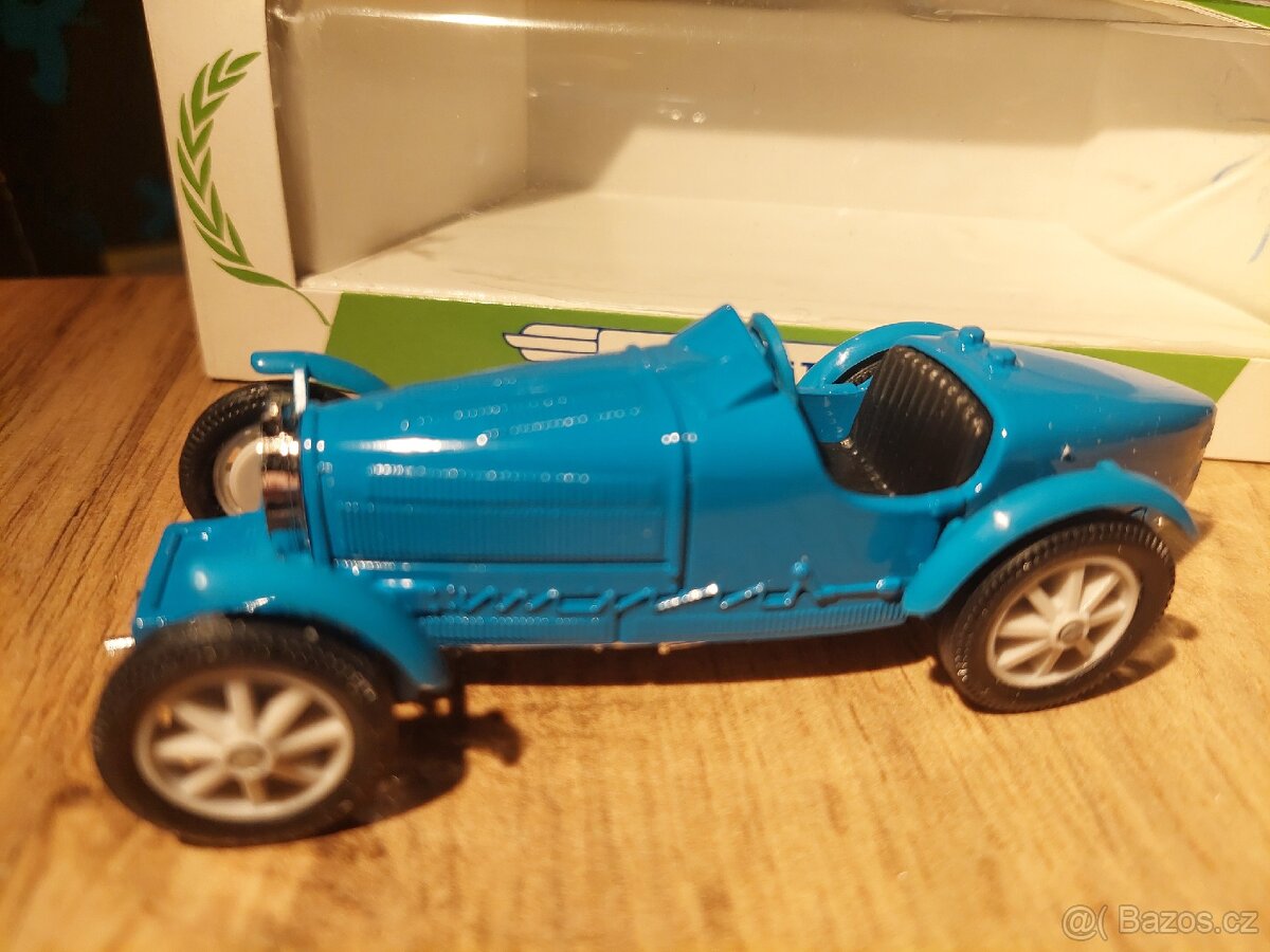 Matchbox yesteryear (CORGI) BUGATTI TYPE 35 - 2