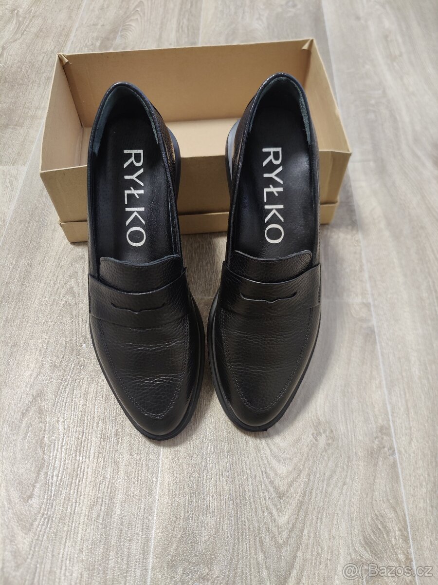 Dámské boty velikost 39 - 2