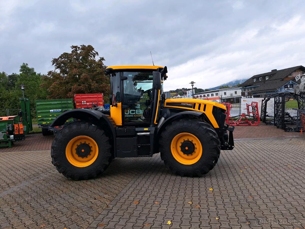 JCB Fastrac 4220 ICON - 2