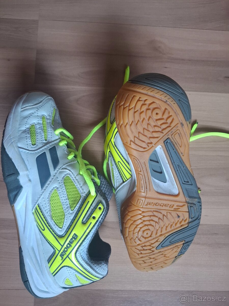 Sálové boty vel. 35 - 2