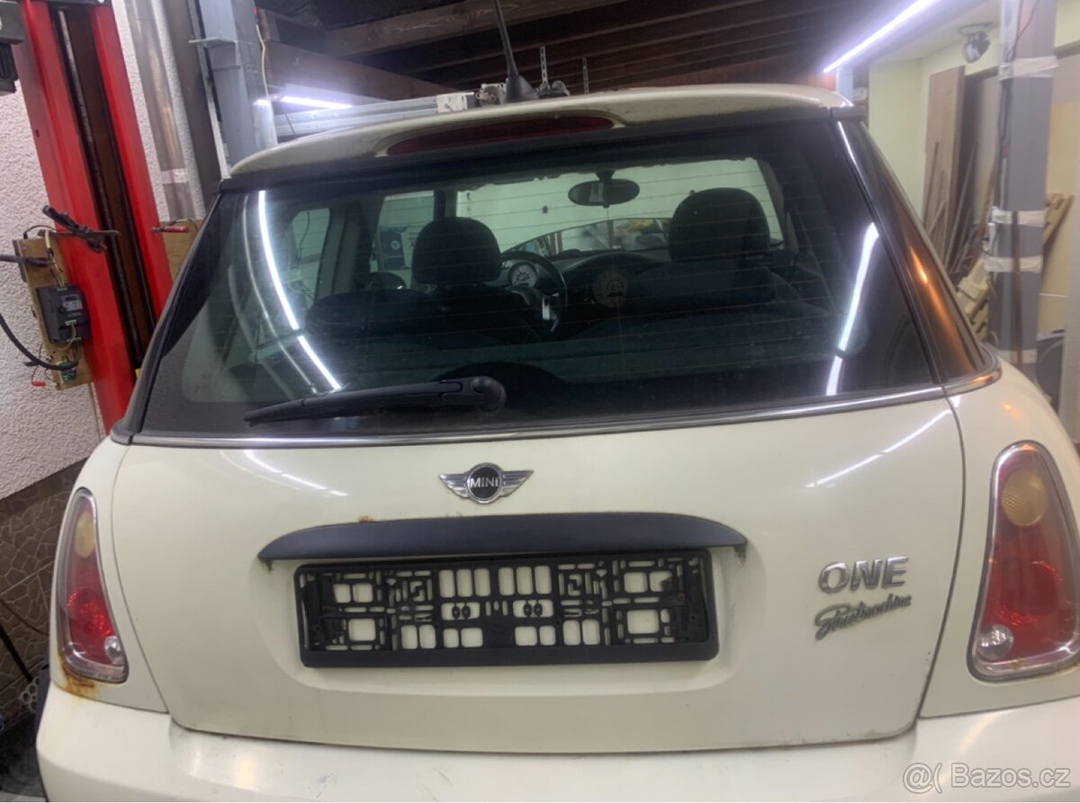 Díly MINI COOPER 1,6 béžová 2006 - 2