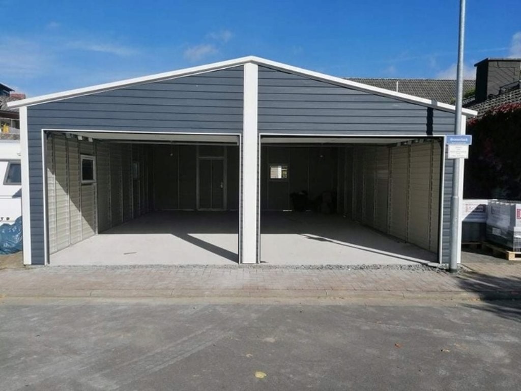 Plechová garáž 7x9m - 2