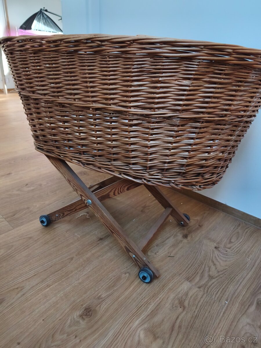Košík na kolečkách - 2