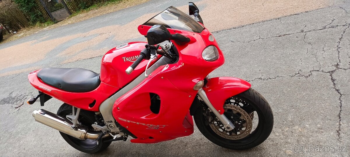 Triumph sprint 955 - 2