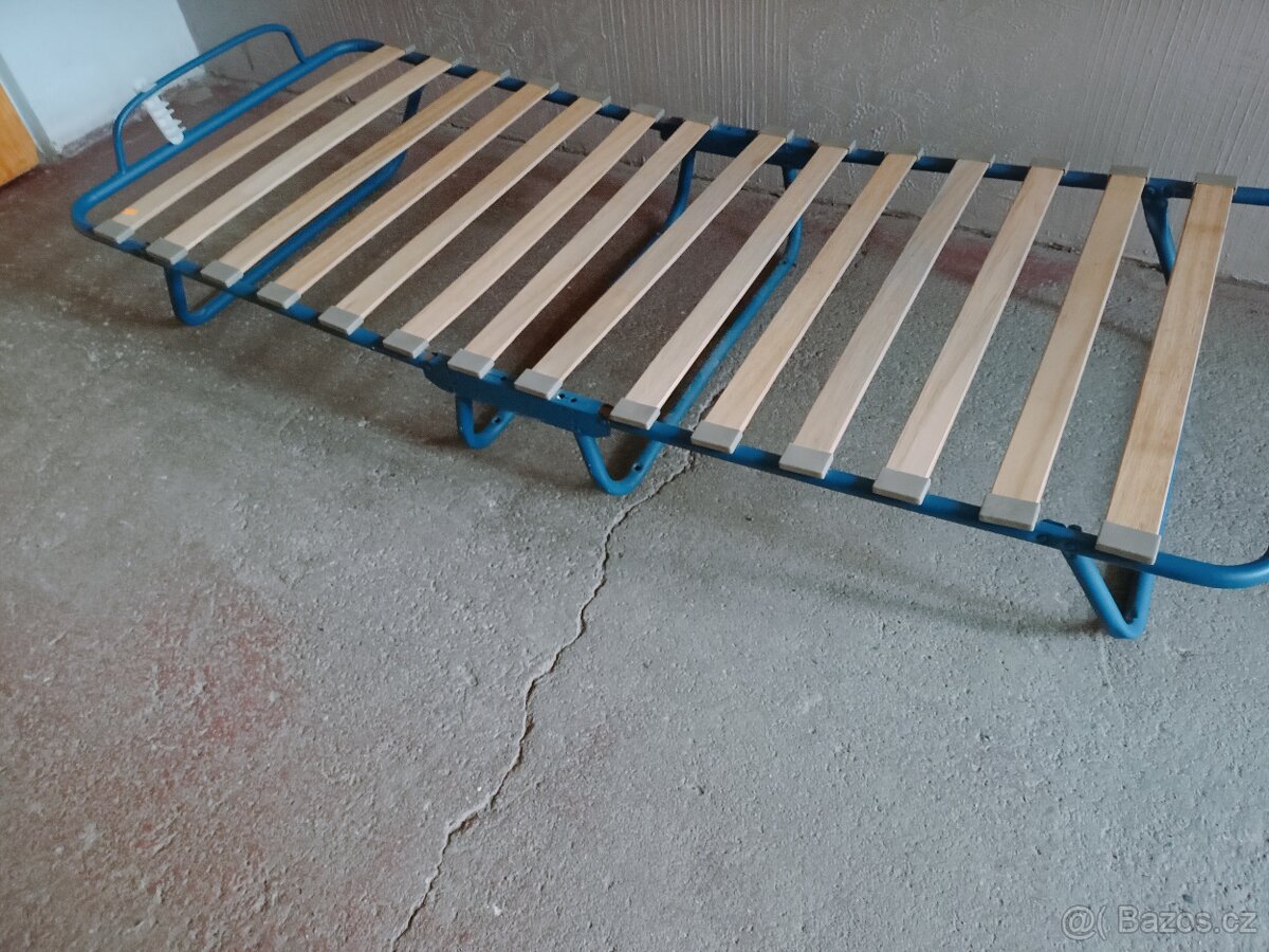 Rozkládací postel - 2