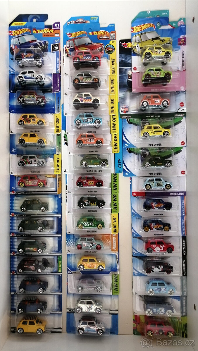 sbírka Hot wheels autíček - mini cooper - 2