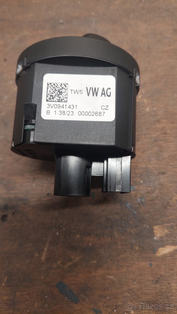 Spínač světel 3V0941431 - 2