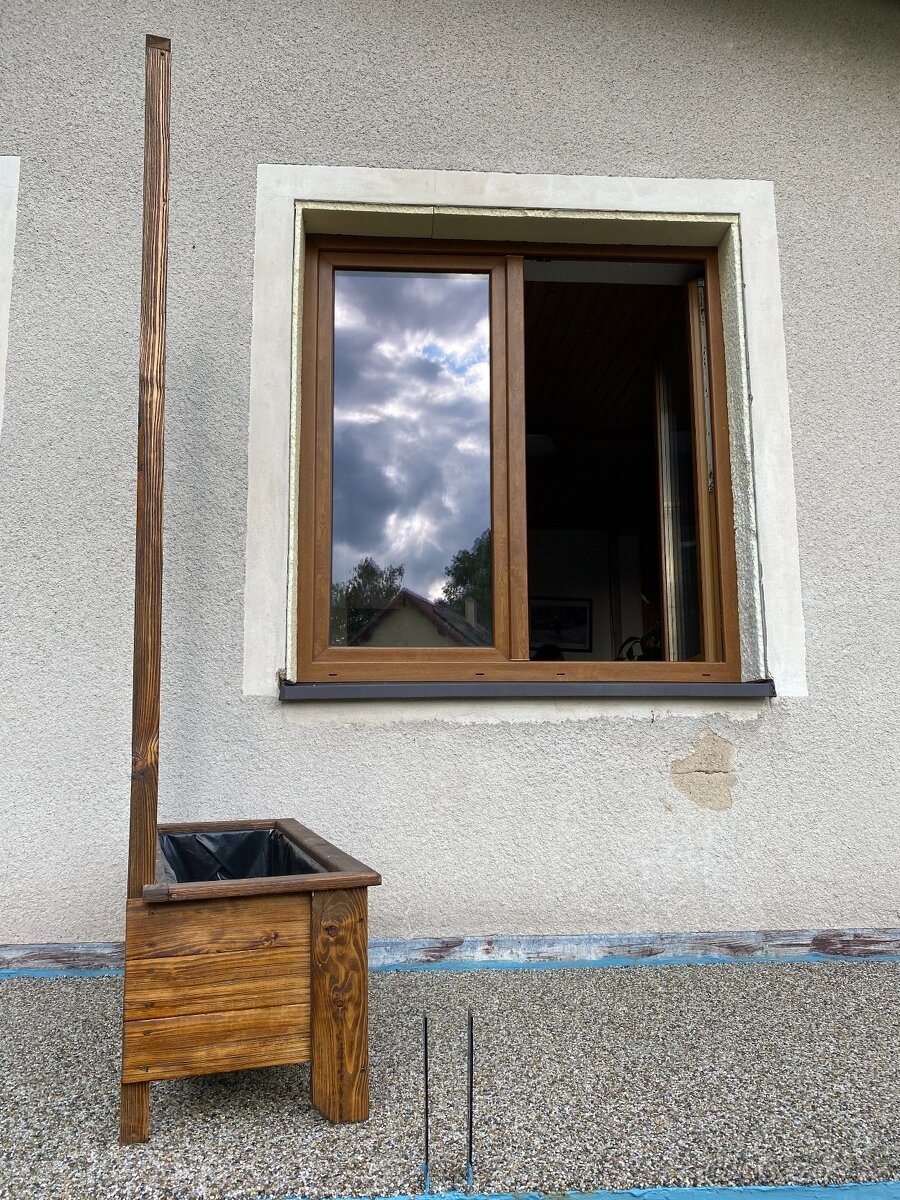 Hotový truhlík 3 - 2