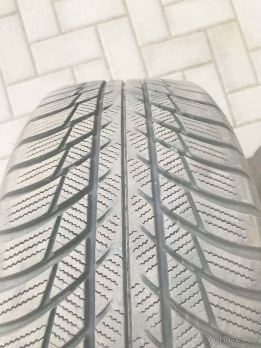 Zimní 205/55 r17 Bridgestone blizzak - 2