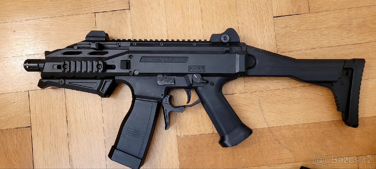 Airsoft scorpion EVO 3 - 2
