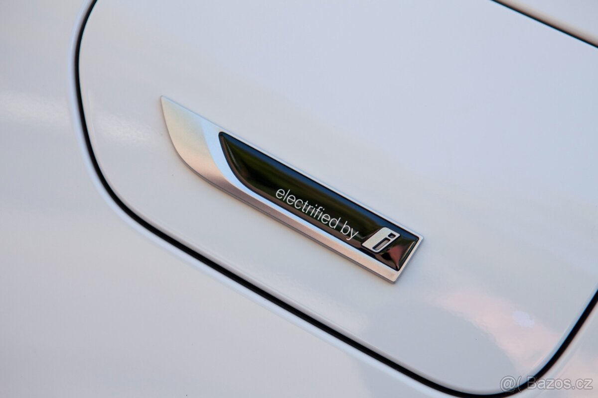 BMW 530e Touring xDrive °M-packet°Laser°V Zaruke do 6/2026 - 2