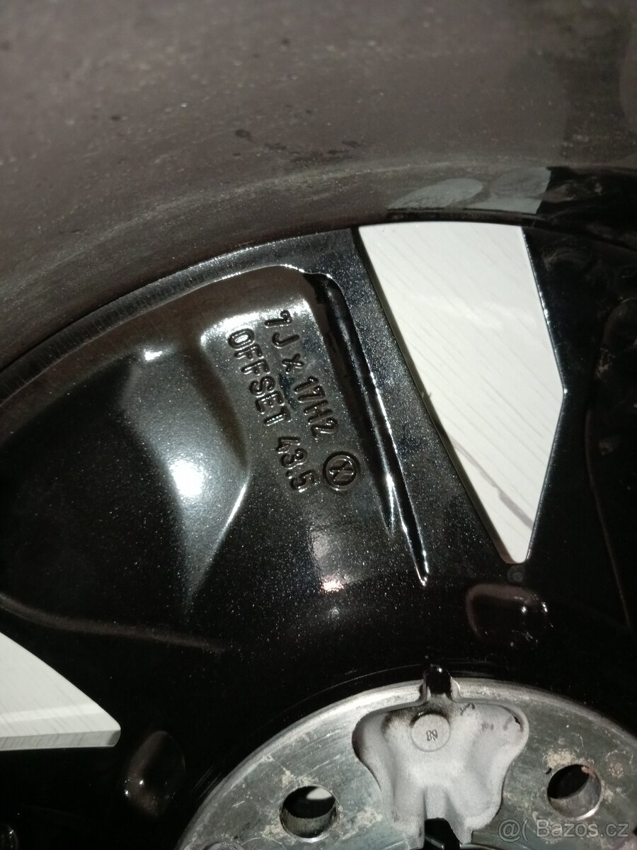 Originál ALU kola Hyundai Tucson R17 + čidla - 2