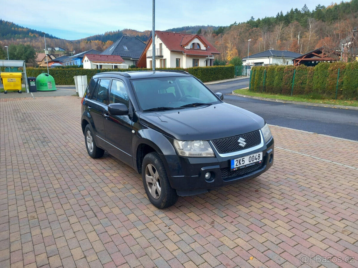 Suzuki Grand Vitara 4x4 2.0 103Kw - 2