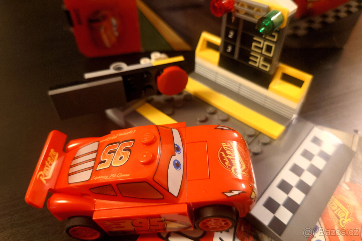 Lego Juniors Vystřelovač Bleska McQueena 10730 - 2