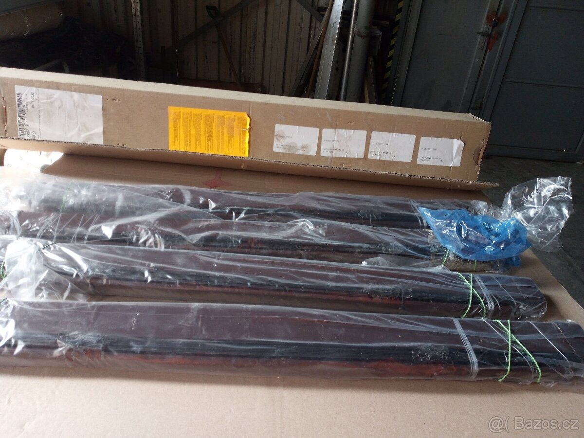 Žaluzie vnitřní hnědé nové - 2