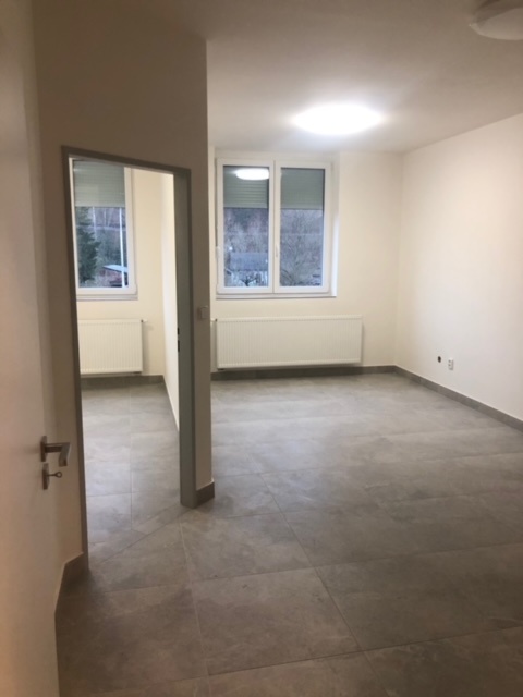 Pronájem nového krásného bytu 2+kk v Trutnově. - 2