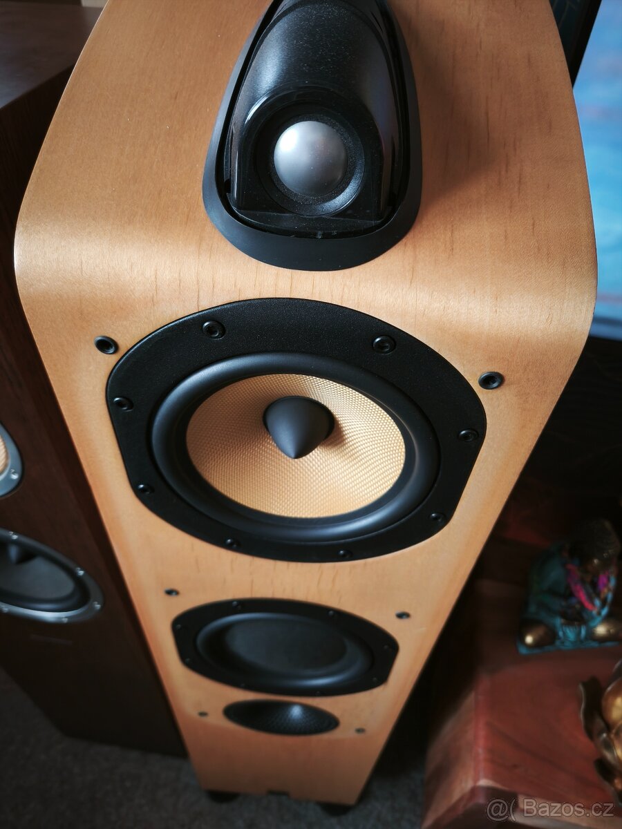 Bowers and Wilkins 704 Nautilus...TOP - 2