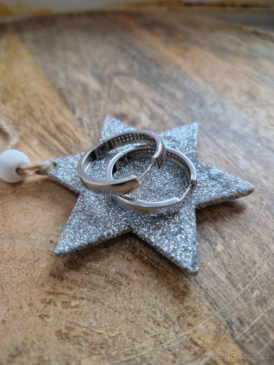 Stříbrné náušnice větší kruhy - 2