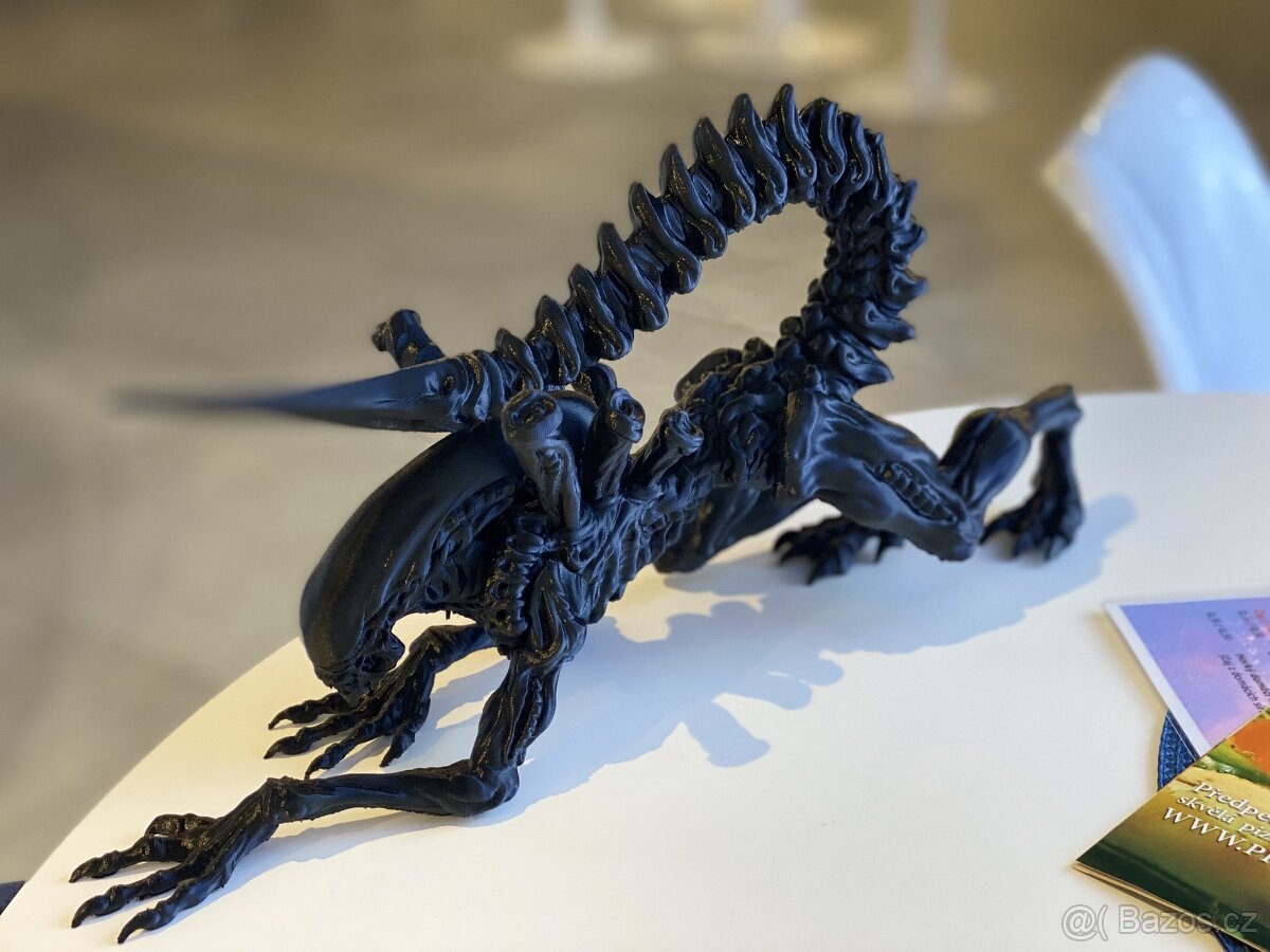 vetřelec alien figurka - 2