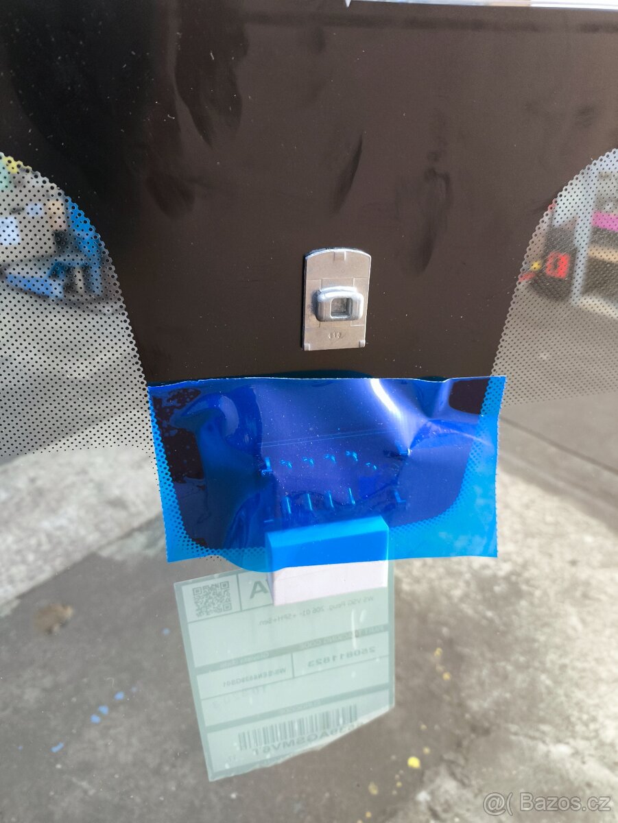 Peugeot 206 čelní okno nové - 2