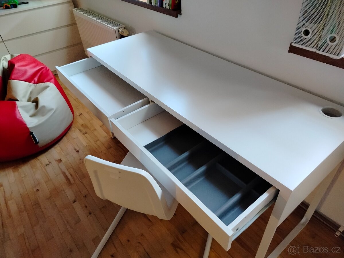 Dětský bílý psací stul - 2