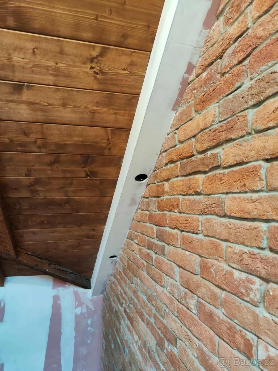 Cihlový obklad pásky z cihly líc - 2