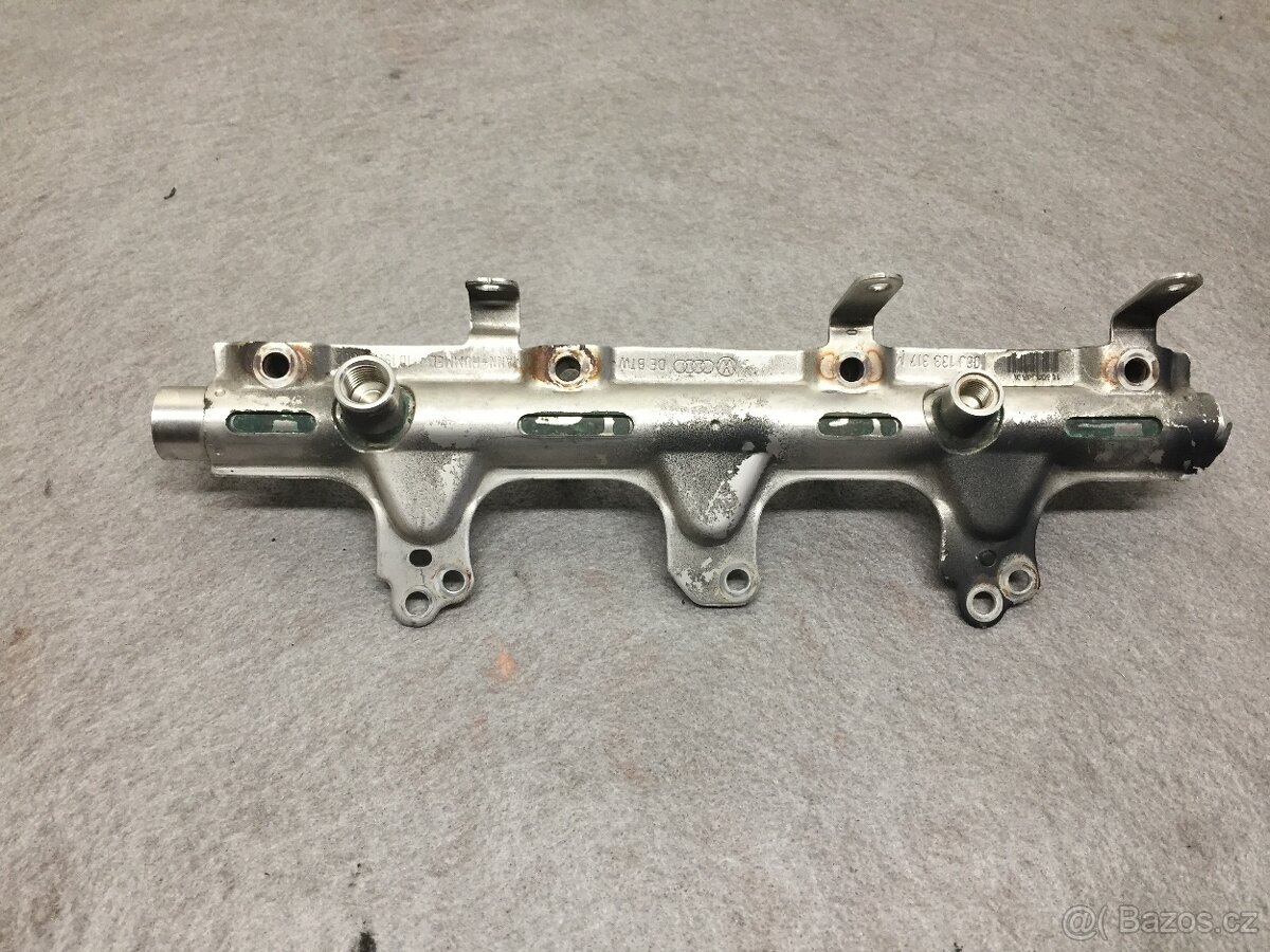 VW, ŠKODA 1.8TSI, 2.0TSI - VSTŘIKOVACÍ RAMPA 06J 133 317 M - 2
