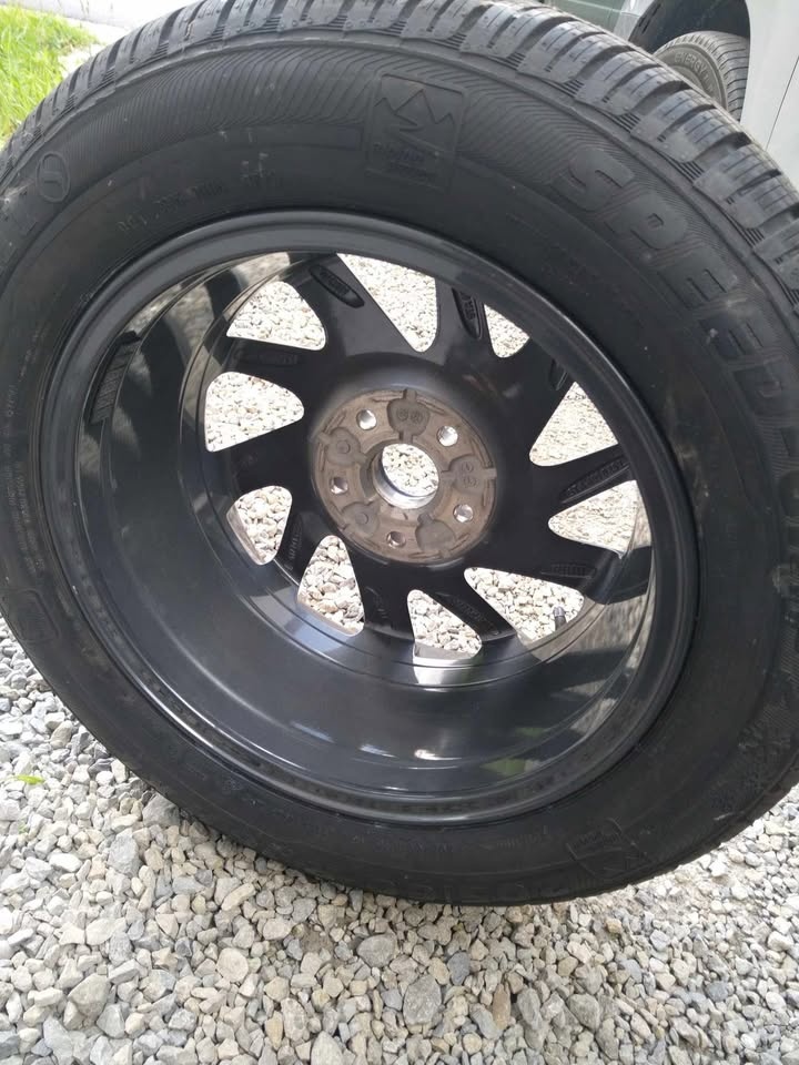 16" rezerva VW TOURAN + náradie. - 2
