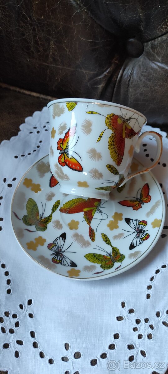 Hrníček s podšálkem - 2