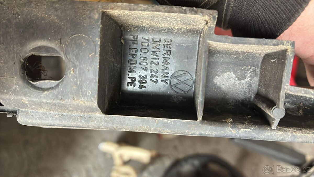 Vw T4 držáky zadního nárazníku - 2