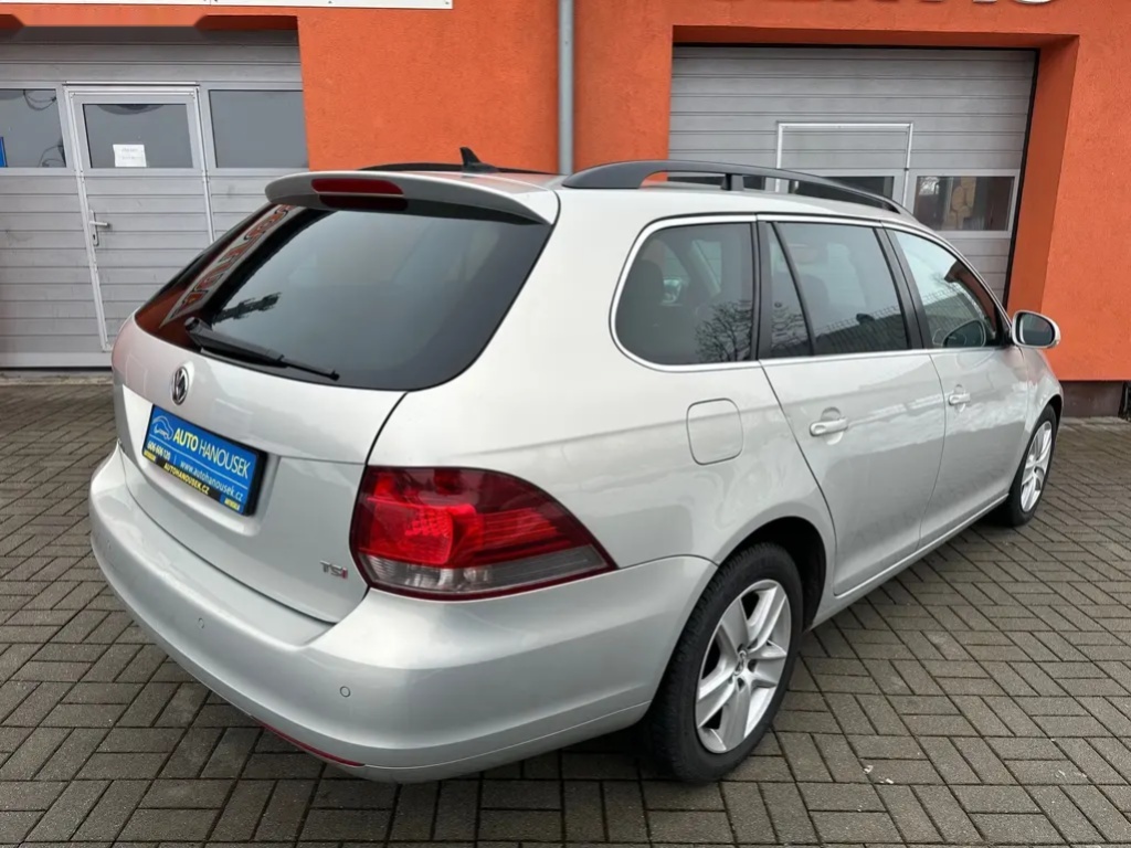 Volkswagen Golf, 1.4 TSI 90KW 1.maj.,NAVI - 2