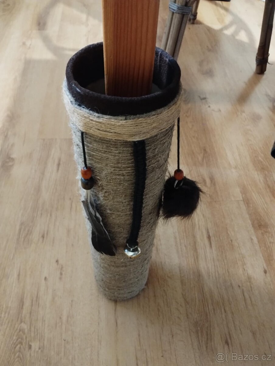 Škrabadlo pro kočky - 2