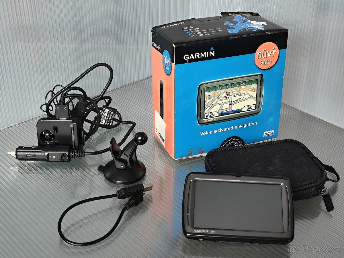 Navigace Garmin nuvi 860T - 2
