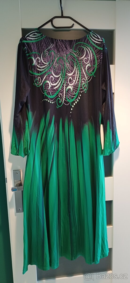 Prodám šaty - 2