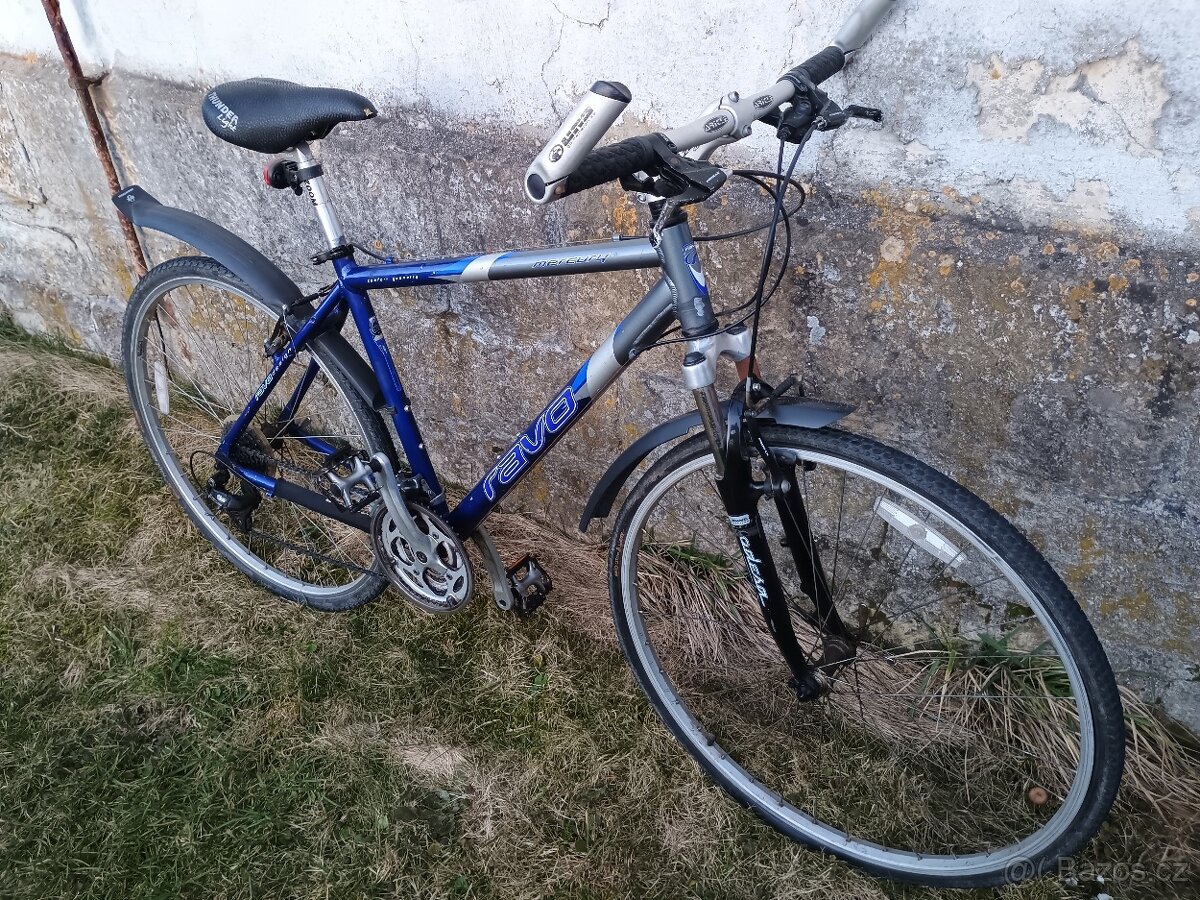 Trekové kolo zn. Ravo - 2