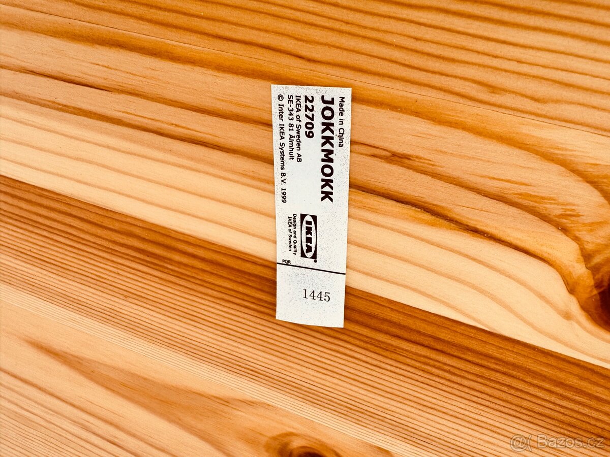 Jídelní stůl IKEA - 2