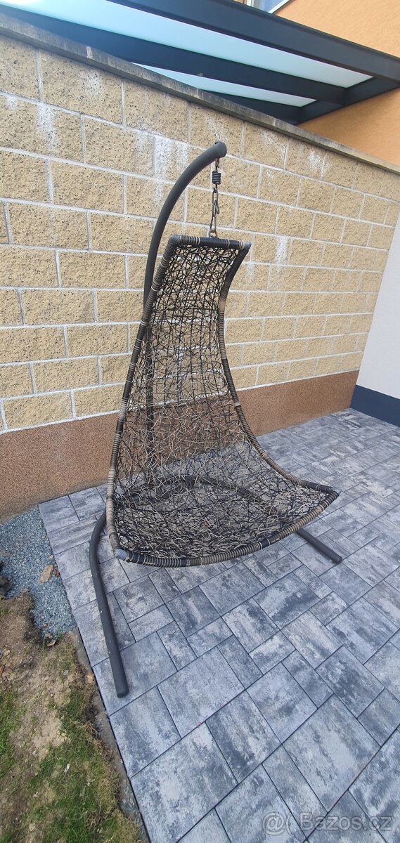 Zahradní houpačka - 2