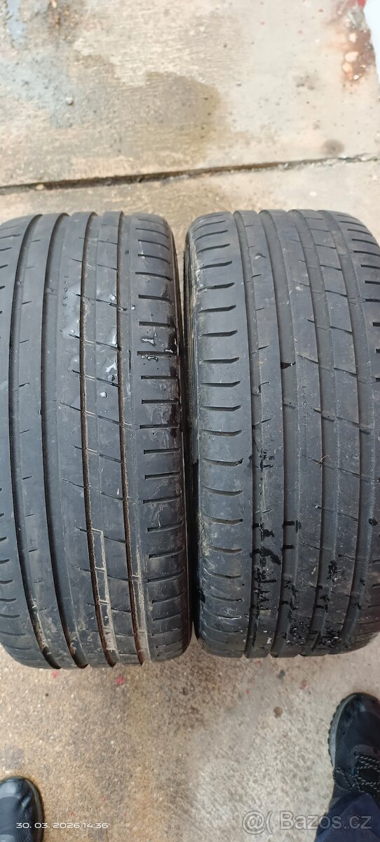 Prodám 4x letní 235/35R19 - 2
