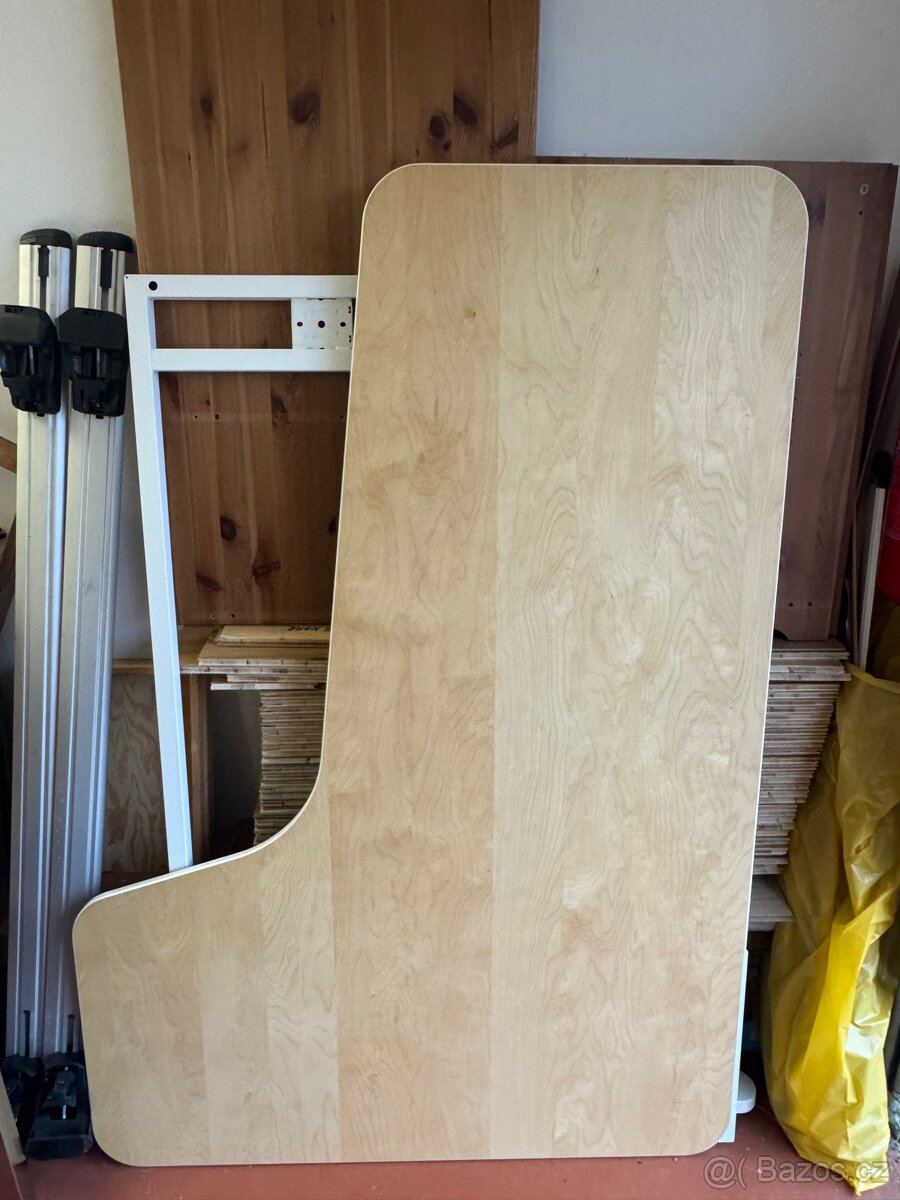 IKEA BEKANT rohový stůl - 2