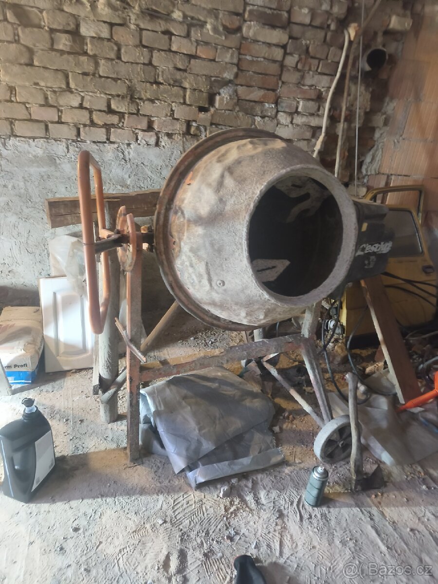 Míchačka (nefunkční) - 2