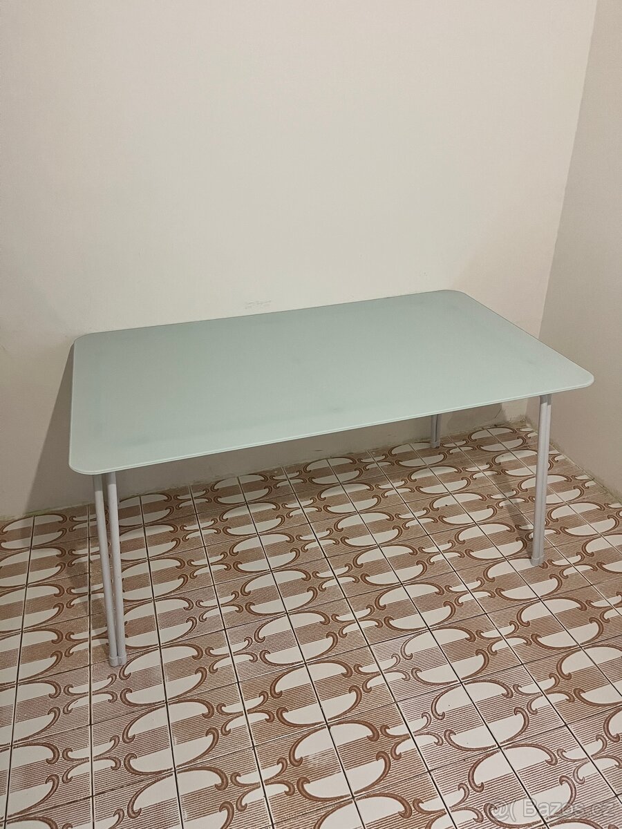 Sklenění stůl - 2