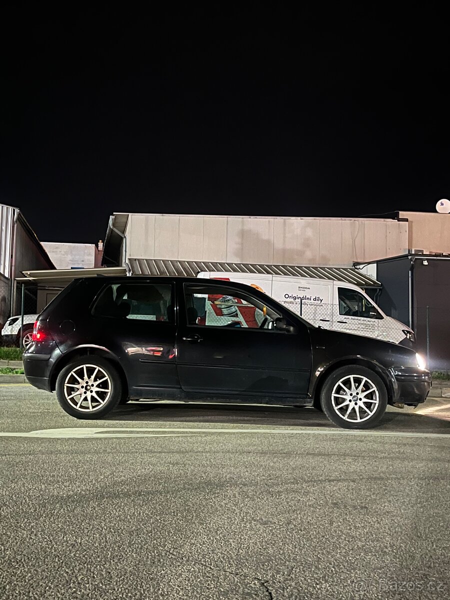 Prodám na ND, Golf 4 IV - 2