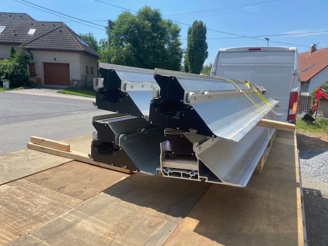 Altendorf - nové formátovací stoly - 2