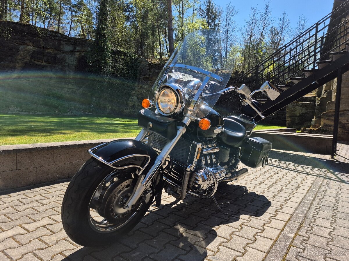 Honda F6C Valkyrie - SUPER STAV + VÝBAVA 209.900,- Kč - 2