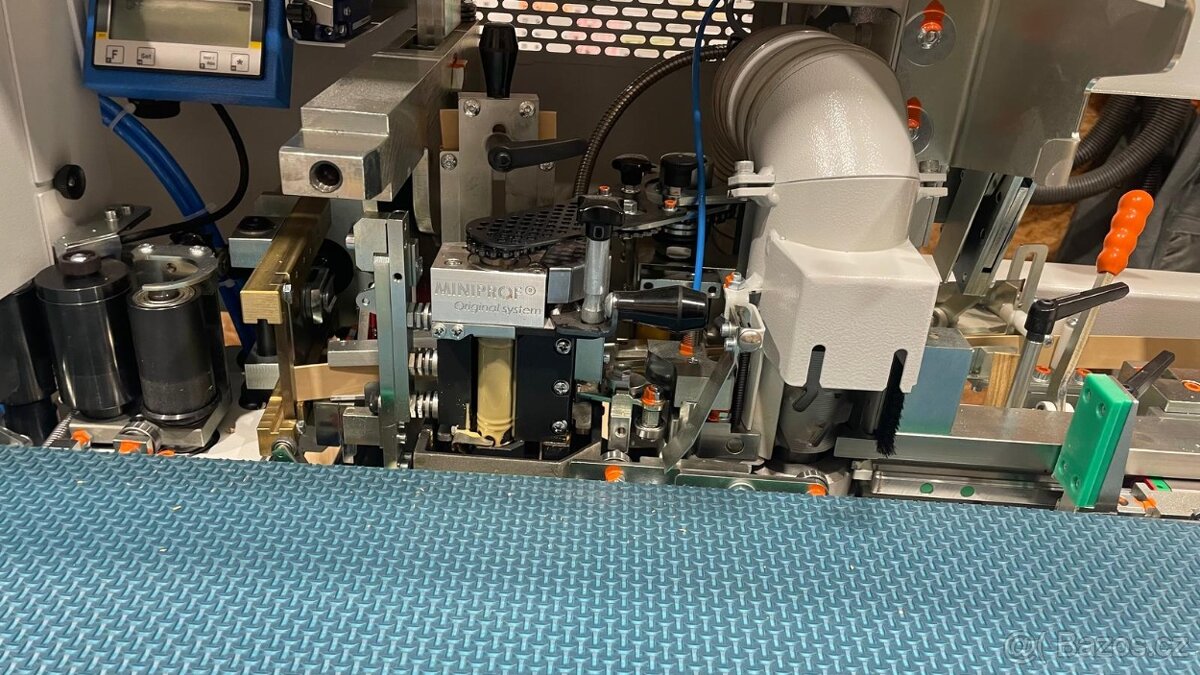 Olepovačka hran Miniprof Automatic MA8 - 2