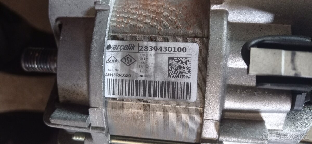 Motor z pračky Beco - 2
