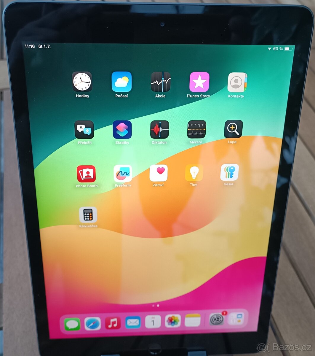 Apple iPad 8 gen. / 32GB Uložiště / 3GB RAM / IOS 18.5 - 2