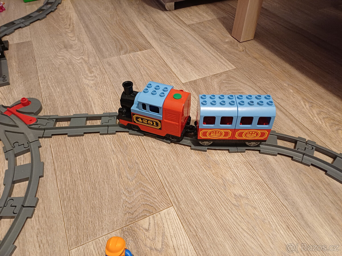 LEGO DUPLO- set sad vlaků, kolejí a kostek - 2