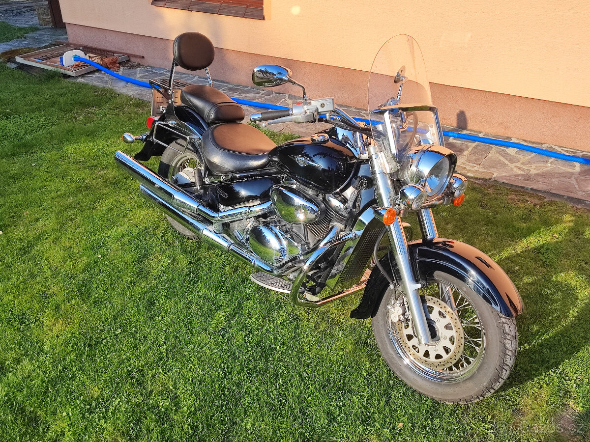 Suzuki Intruder M800 - 2